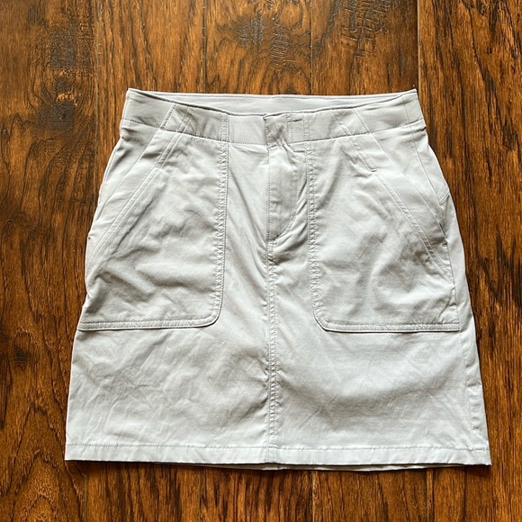 Eddie Bauer Women’s Horizon High Rise skort, size 0 - Picture 3 of 10